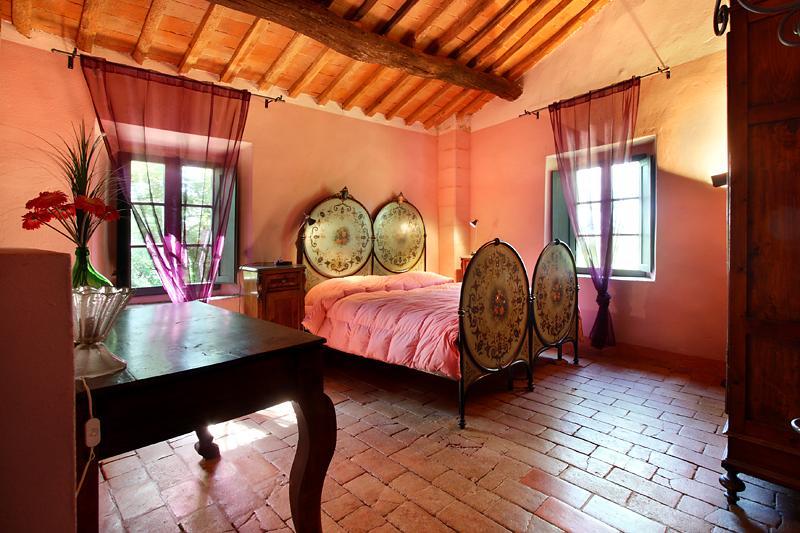 Апартаменти Poggio A Sieve Villore Номер фото